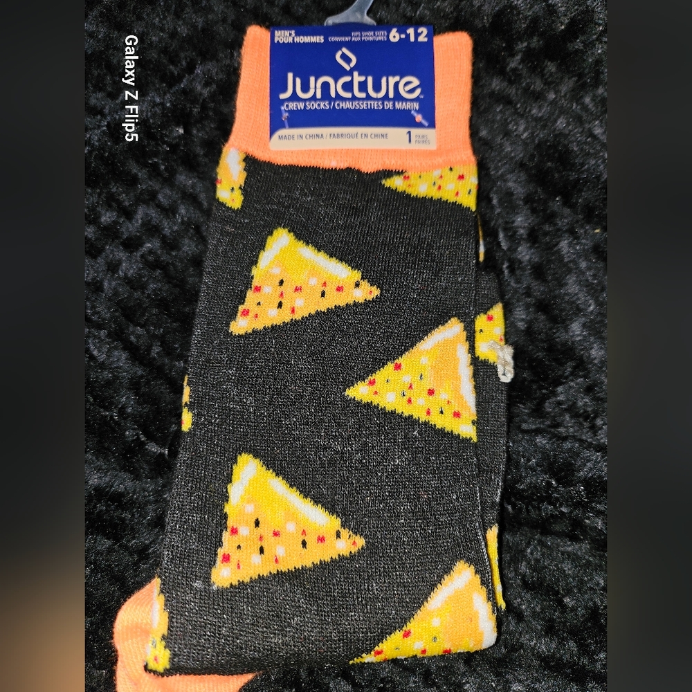 Net taco chip socks